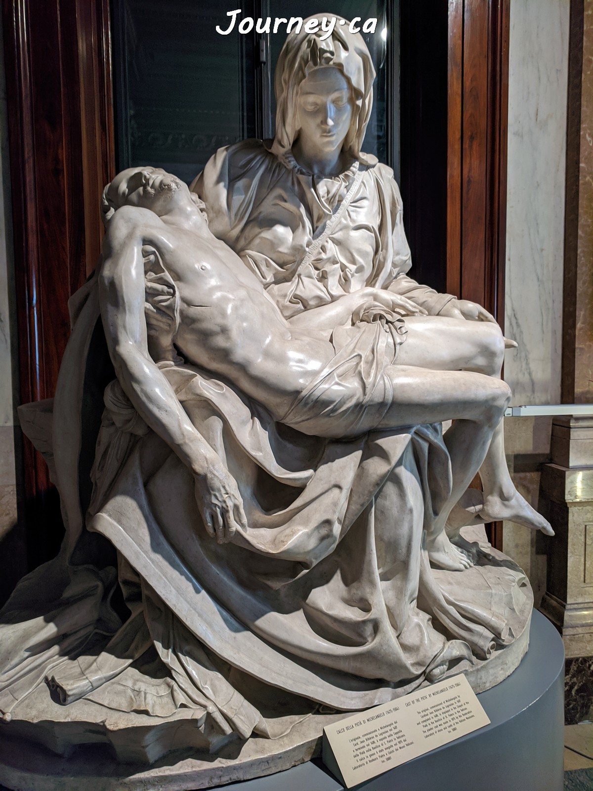 Pietà - Sculpture by Michelangelo